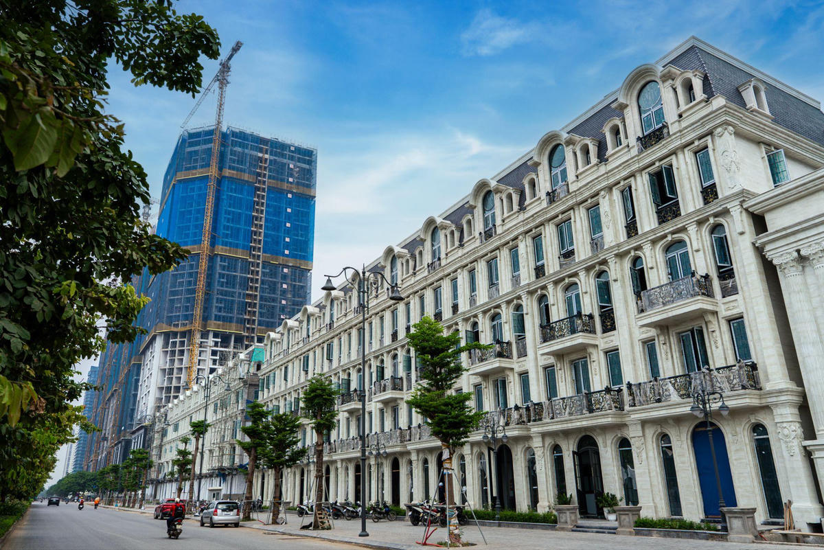 Noble Palace Tay Ho - Một trong số dự án thấp tầng đã sẵn sàng bàn giao với sổ đỏ trao tay của Sunshine Group tại KĐT Ciputra, Hà Nội.