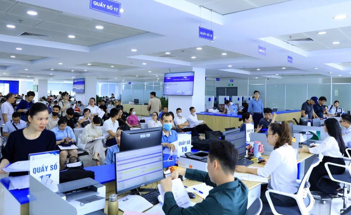 Hà Nội tiếp nhận trực tuyến hồ sơ xác nhận điều kiện nhà ở để mua, thuê mua nhà ở xã hội qua Cổng Dịch vụ công quốc gia.