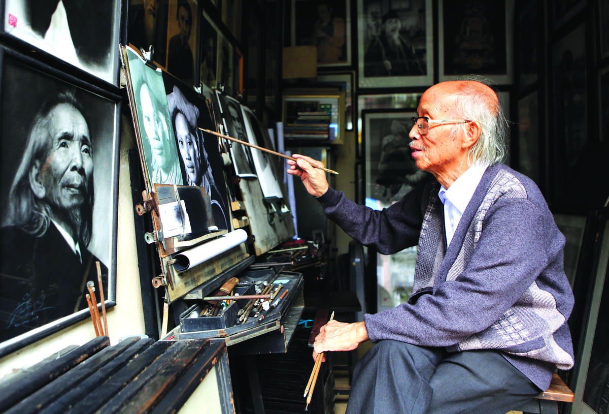 Họa sĩ truyền thần.