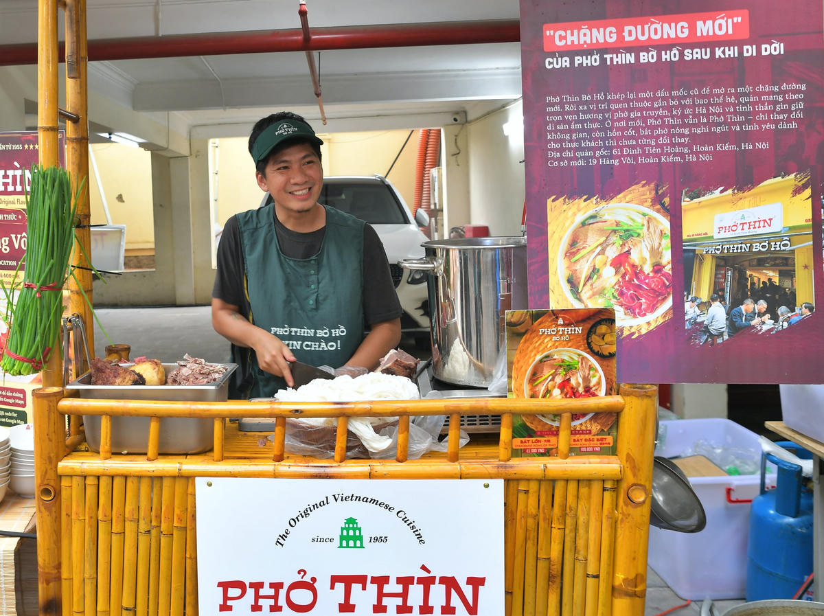 Từ di sản ẩm thực đến nguồn lực của công nghiệp văn hóa