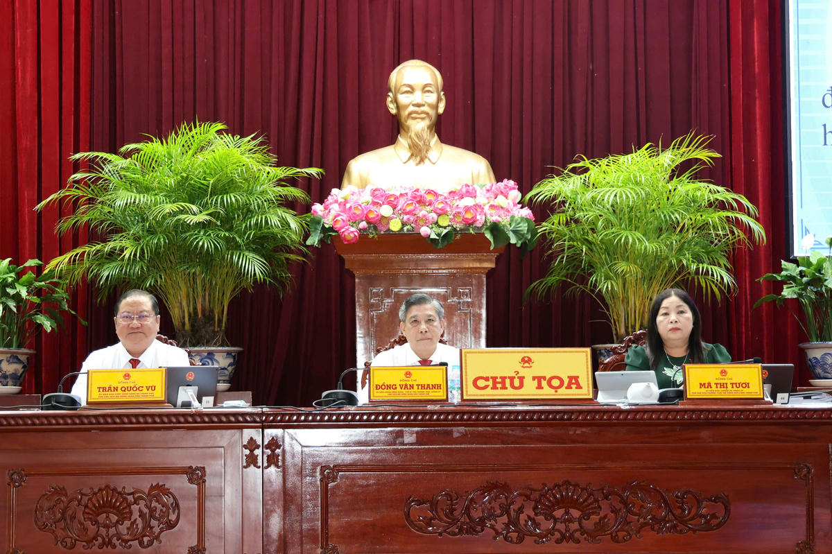 Chủ tọa điều hành Kỳ họp thứ Tư (kỳ họp chuyên đề), HĐND TP Cần Thơ khóa 11, nhiệm kỳ 2026 – 2031: Ảnh Trung Phạm