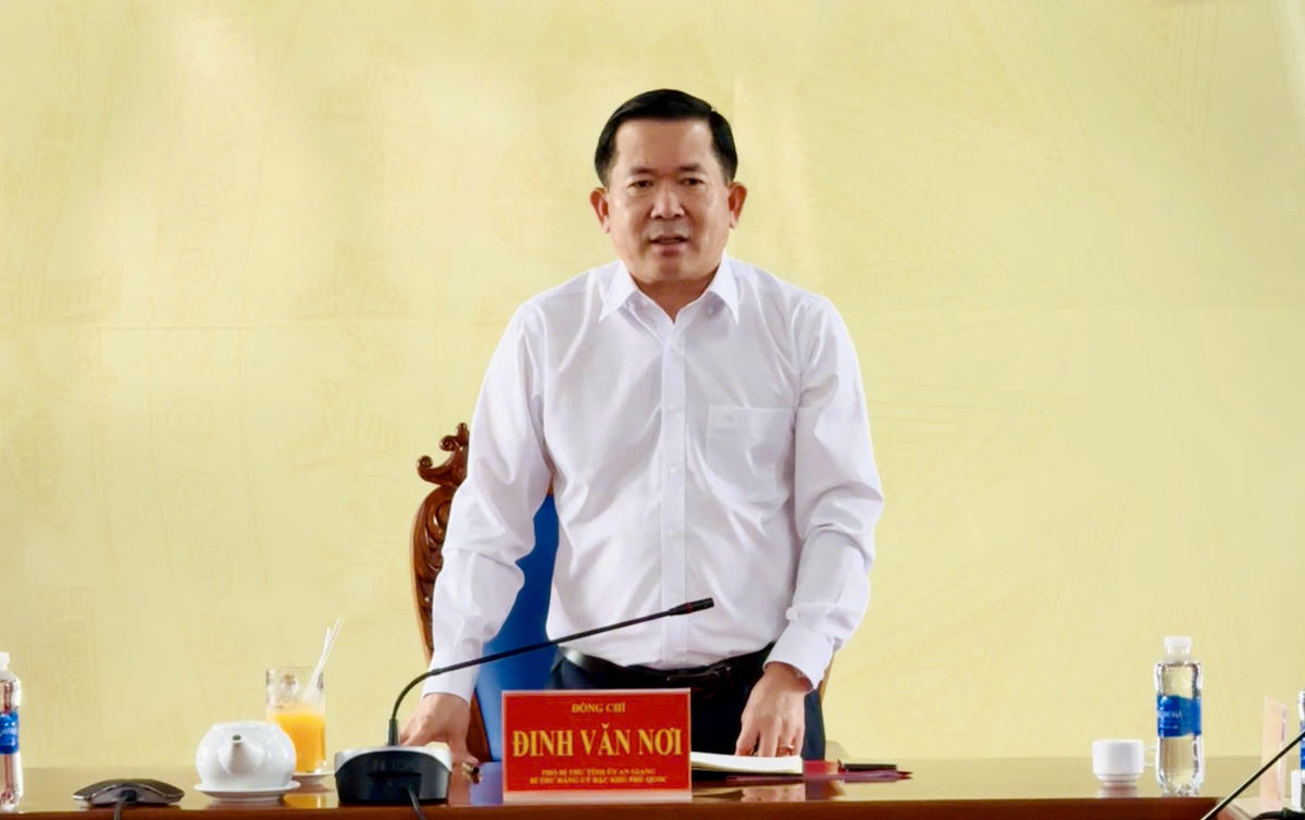 Ông Đinh Văn Nơi - Phó Bí thư Tỉnh ủy, Bí thư Đảng ủy Phú Quốc, tỉnh An Giang. Ảnh: Hoàng Dung