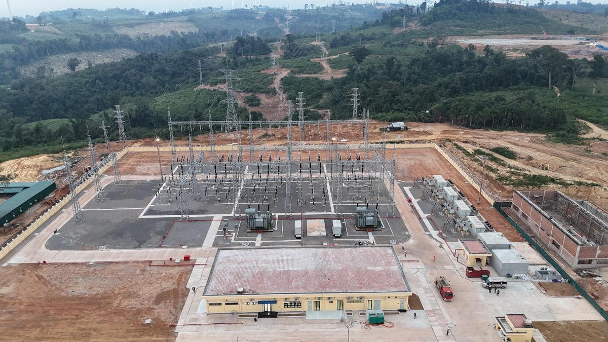 Hệ thống hạ tầng điện của Savan 1 được đầu tư đồng bộ, tạo nền tảng để nhà máy vận hành và hình thành dòng tiền ổn định. (Ảnh: Thành Sơn)