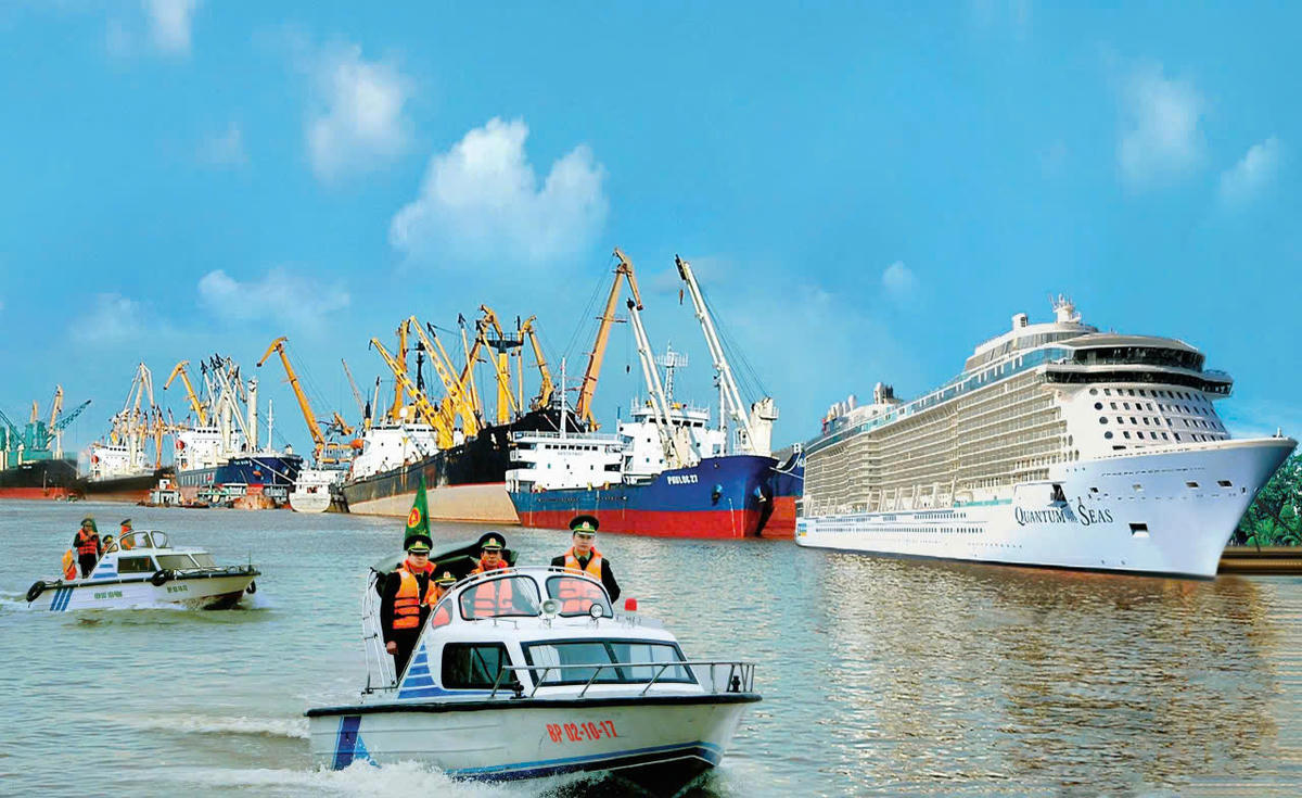 Để xây dựng "cửa khẩu thông minh", công tác kiểm tra, phương thức quản lý cũng có nhiều đổi mới. Ảnh: QS.