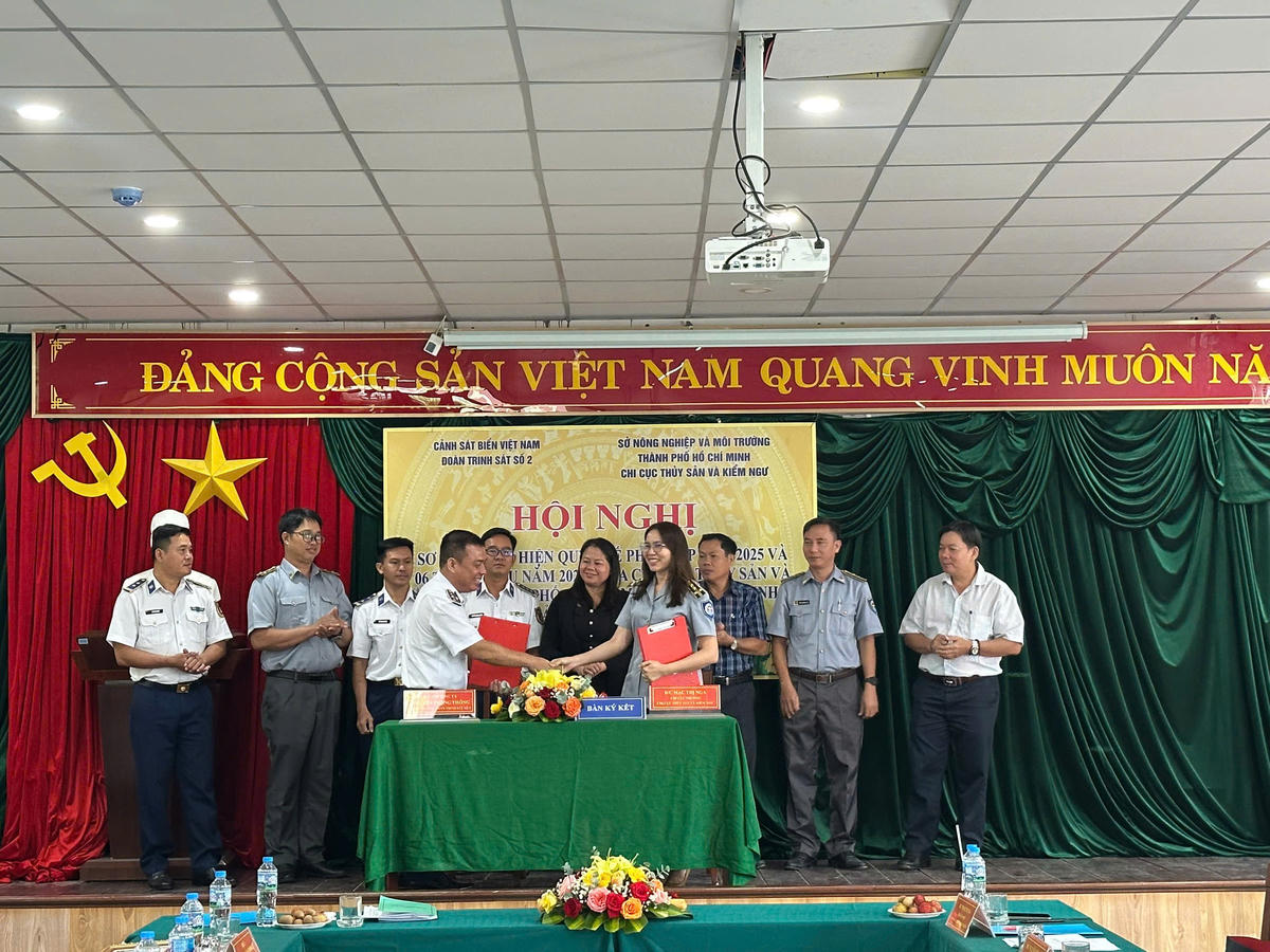 Xây dựng cơ chế để phát hiện, xử lý vi phạm khai thác IUU