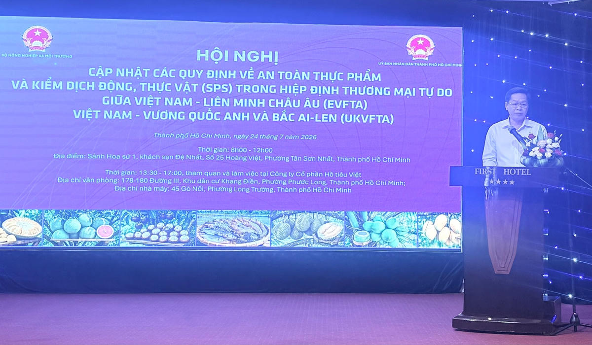 Ông Hồ Trúc Thanh, Phó Giám đốc Sở Nông nghiệp và Môi trường TP Hồ Chí Minh phát biểu tại hội nghị. Ảnh: V.Phong