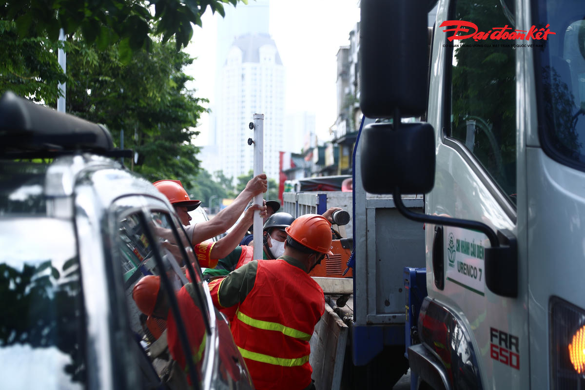 Hà Nội: Kiên quyết xử lý vi phạm trật tự đô thị, trả lại vỉa hè thông thoáng cho người dân
