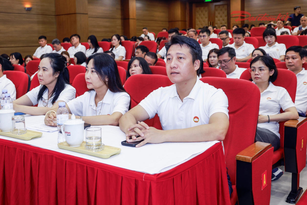 Cán bộ Mặt trận tiếp tục đổi mới tư duy, hành động vì lợi ích của Nhân dân