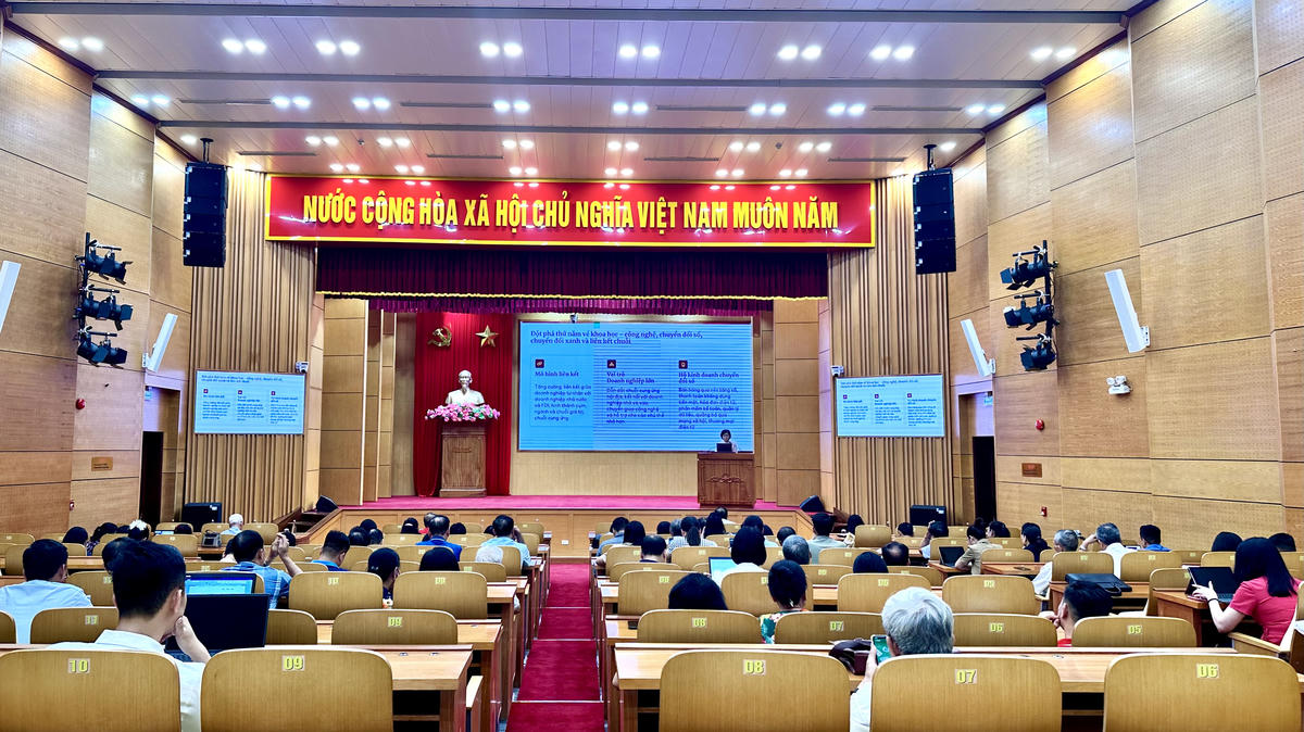 Quang cảnh hội nghị. 