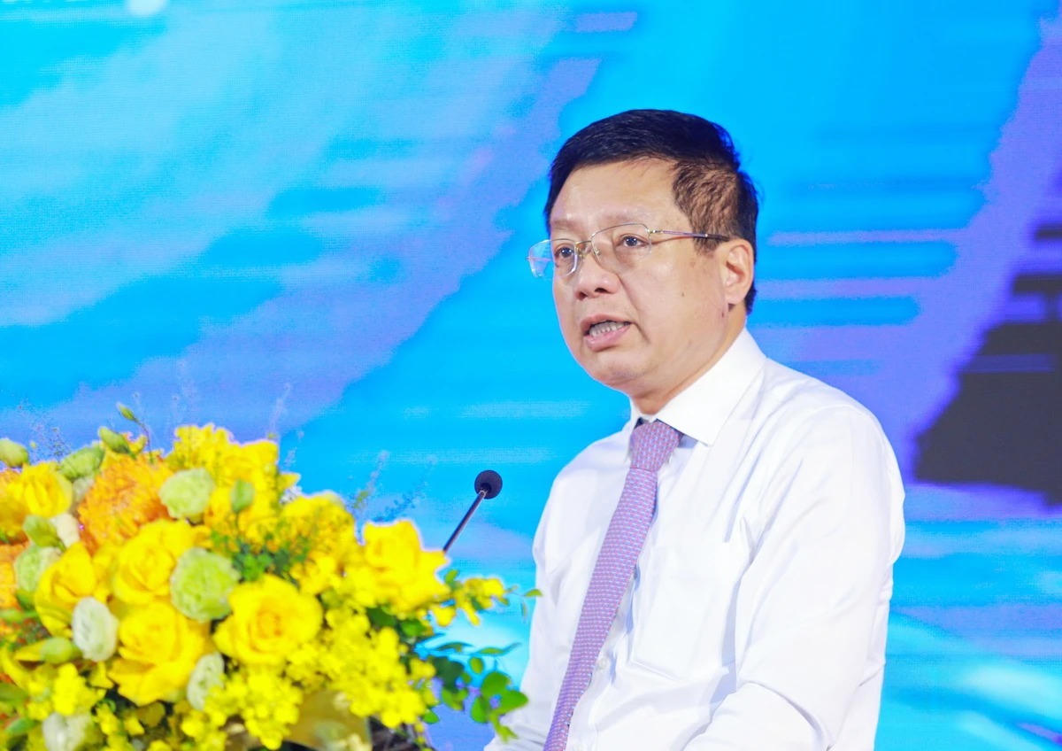 Chủ tịch VCCI Hồ Sỹ Hùng đánh giá, Thanh Hóa là 1 trong 3 địa phương có mức độ cải thiện chỉ số năng lực cạnh tranh cấp tỉnh ấn tượng nhất trong 20 năm qua. Ảnh: Minh Hiếu