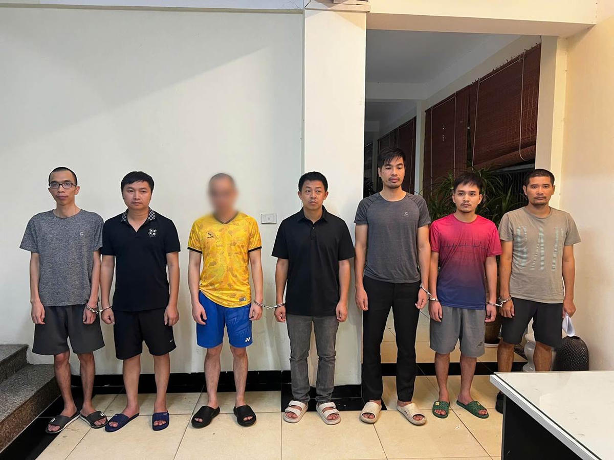 Công an TP Hà Nội bắt giữ Hoàng Gia Tân cùng các đối tượng liên quan.