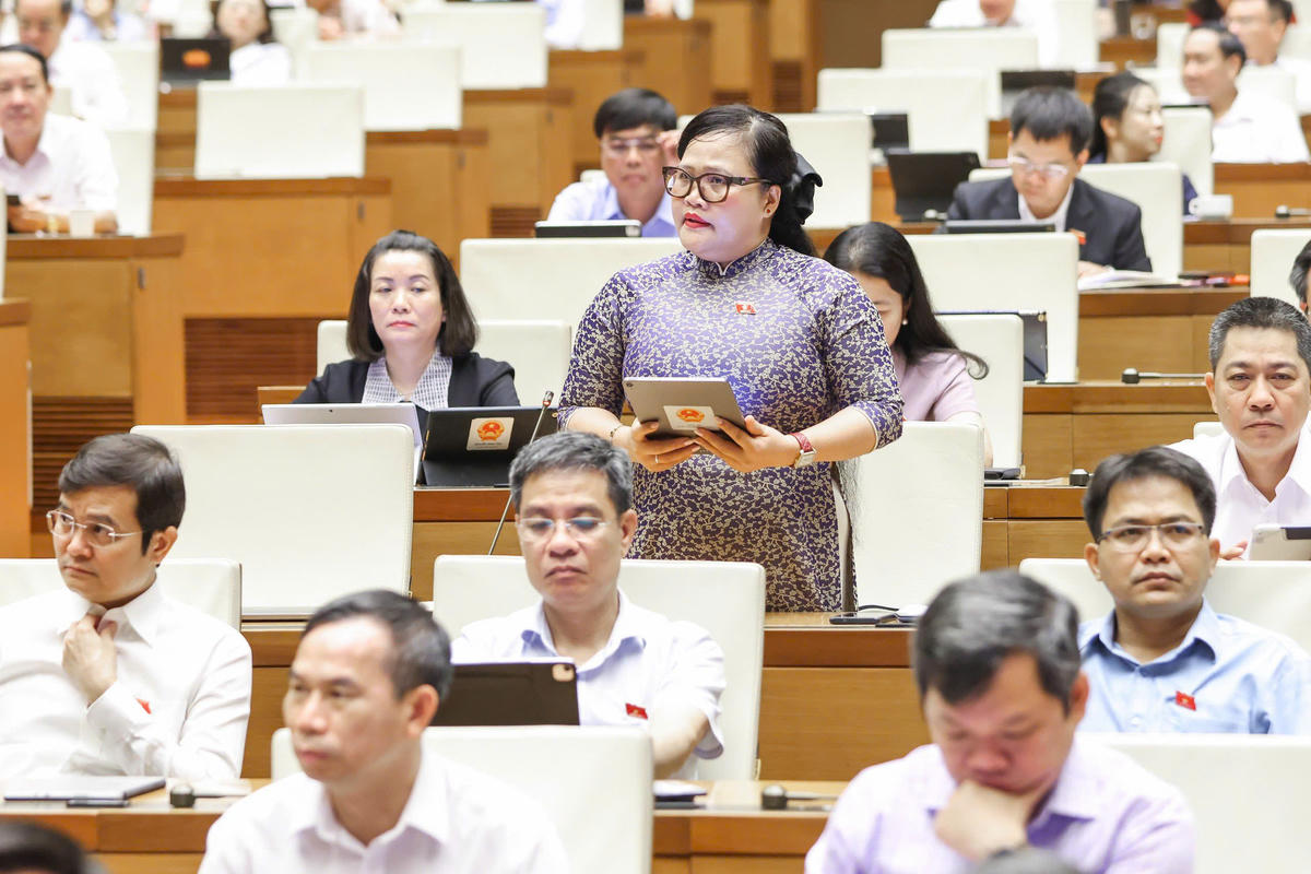Khai mạc Kỳ họp không thường lệ thứ Nhất, Quốc hội khóa XVI: Thể chế hóa kịp thời các quyết sách lớn