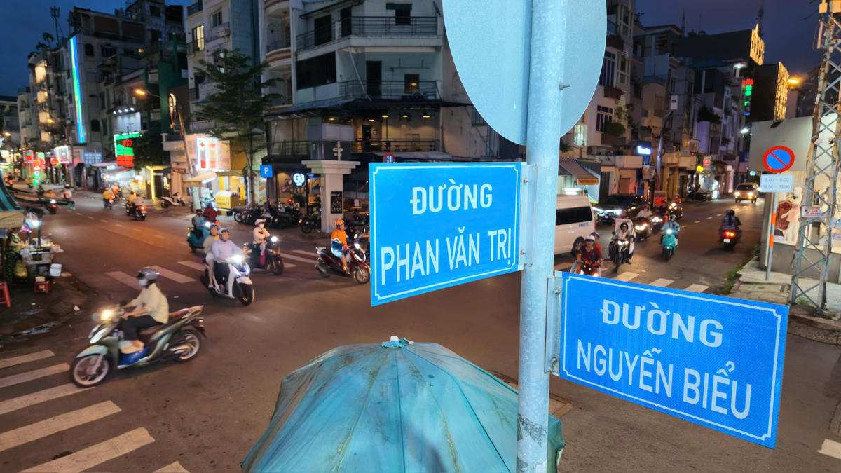 Gỡ rối đường trùng tên, trùng số