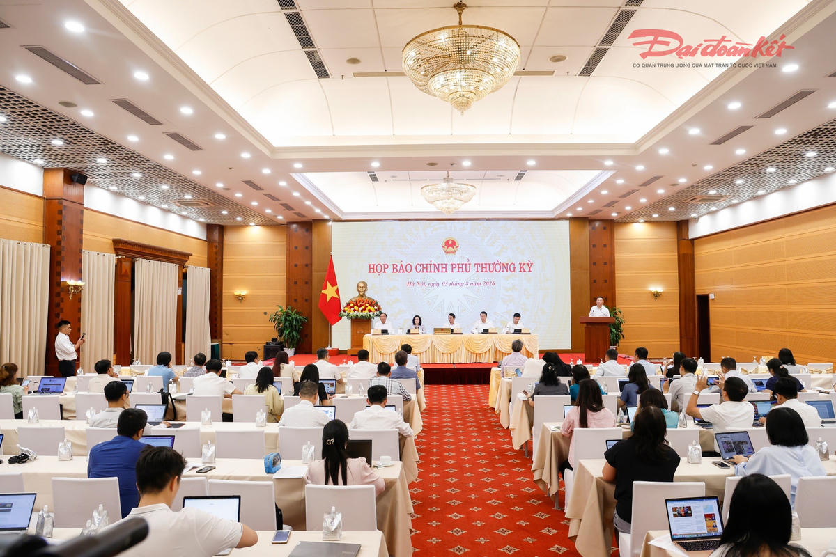 Quang cảnh buổi họp báo. Ảnh: Quang Vinh