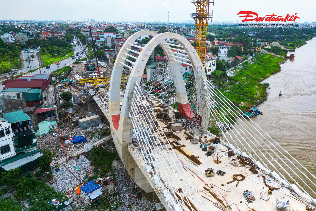 Việc sớm đưa cầu Đuống mới vào khai thác sẽ góp phần cải thiện năng lực vận tải trên cả đường bộ và đường sắt, giảm áp lực giao thông tại khu vực cửa ngõ phía Bắc Hà Nội, đồng thời bảo đảm an toàn cho hoạt động vận tải thủy trên sông Đuống.