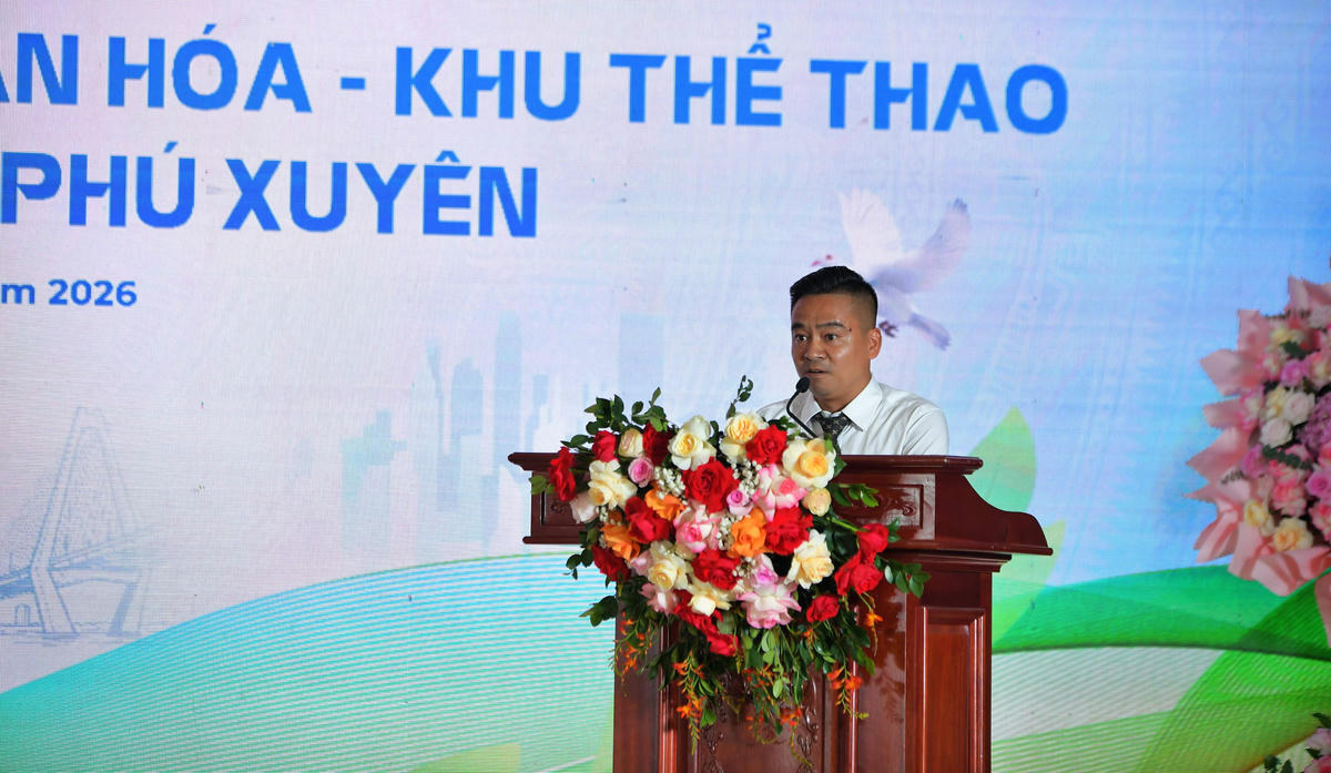 Hưởng ứng phát động đưa mô hình Nhà văn hóa - Khu thể thao vào hoạt động, Trưởng thôn Vạn Điểm Nguyễn Phúc Văn, cam kết quyết tâm xây dựng và duy trì lâu dài mô hình Nhà văn hóa - Khu thể thao thôn Vạn Điểm không chỉ là trung tâm sinh hoạt văn hóa của Nhân dân mà còn là “điểm dừng chân văn hóa” trong tuyến tham quan làng nghề gỗ cao cấp Vạn Điểm, nơi du khách có thể tìm hiểu truyền thống địa phương, thưởng thức các hoạt động văn hóa, văn nghệ, thể thao cộng đồng và trải nghiệm không gian văn hóa đặc trưng của làng nghề.