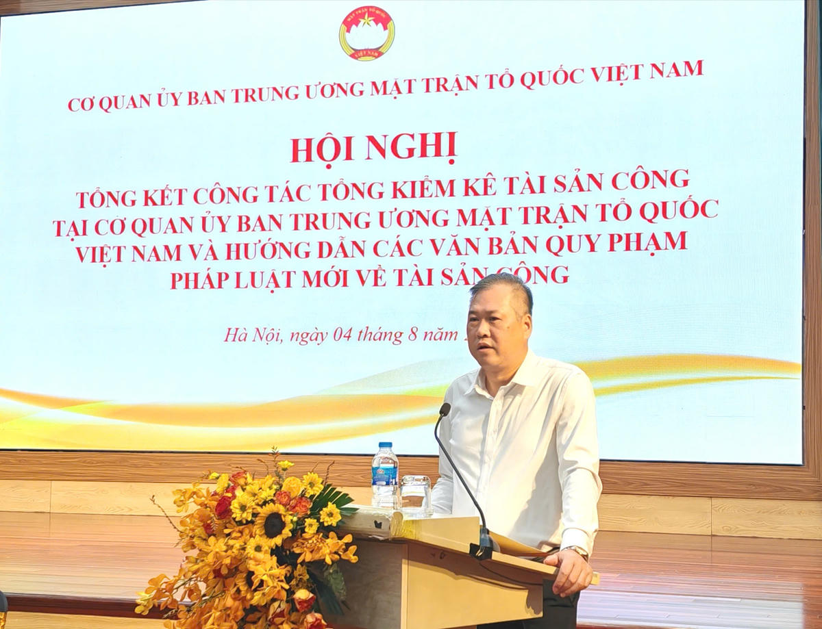 Ông Nguyễn Minh Dũng, Cục trưởng Cục Tài chính – kế hoạch, Cơ quan Ủy ban Trung ương MTTQ Việt Nam phát biểu tại Hội nghị