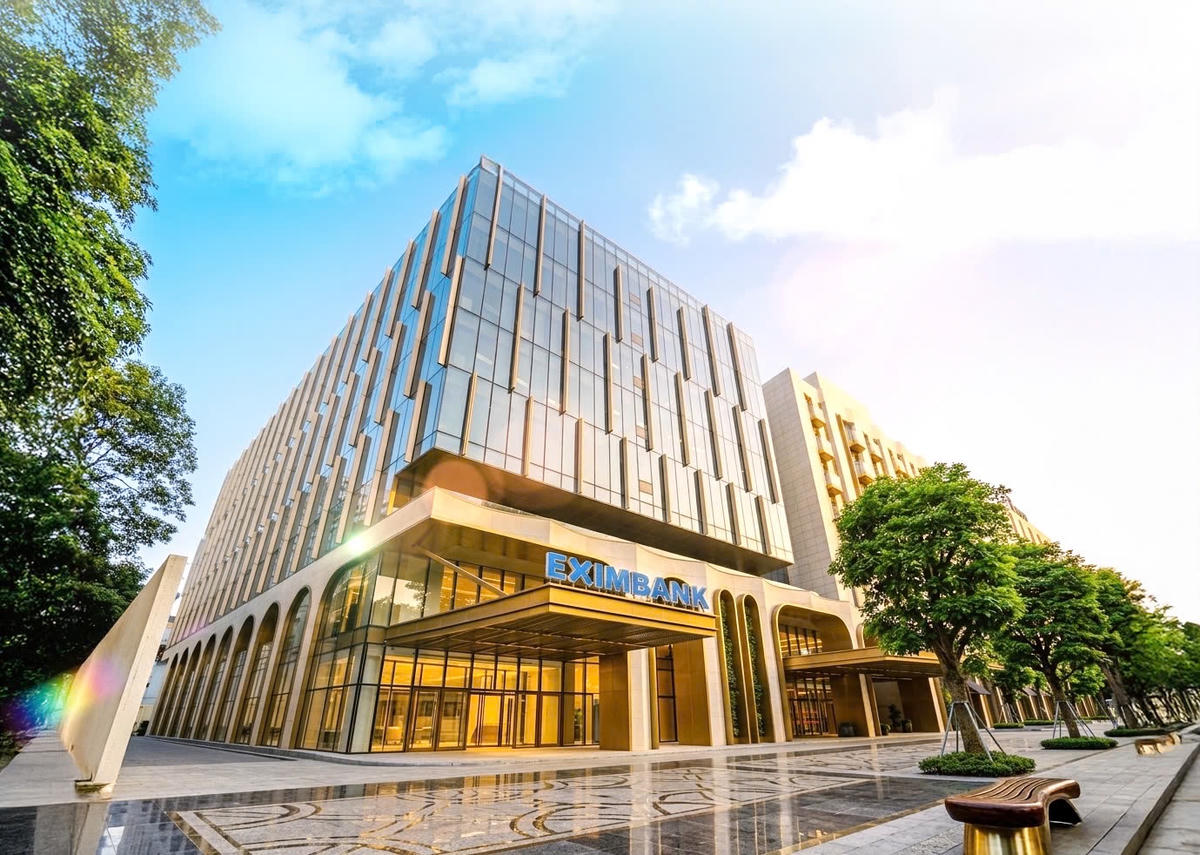 Trụ sở chính của Eximbank tại 27-29 Lý Thái Tổ, Hoàn Kiếm, Hà Nội.