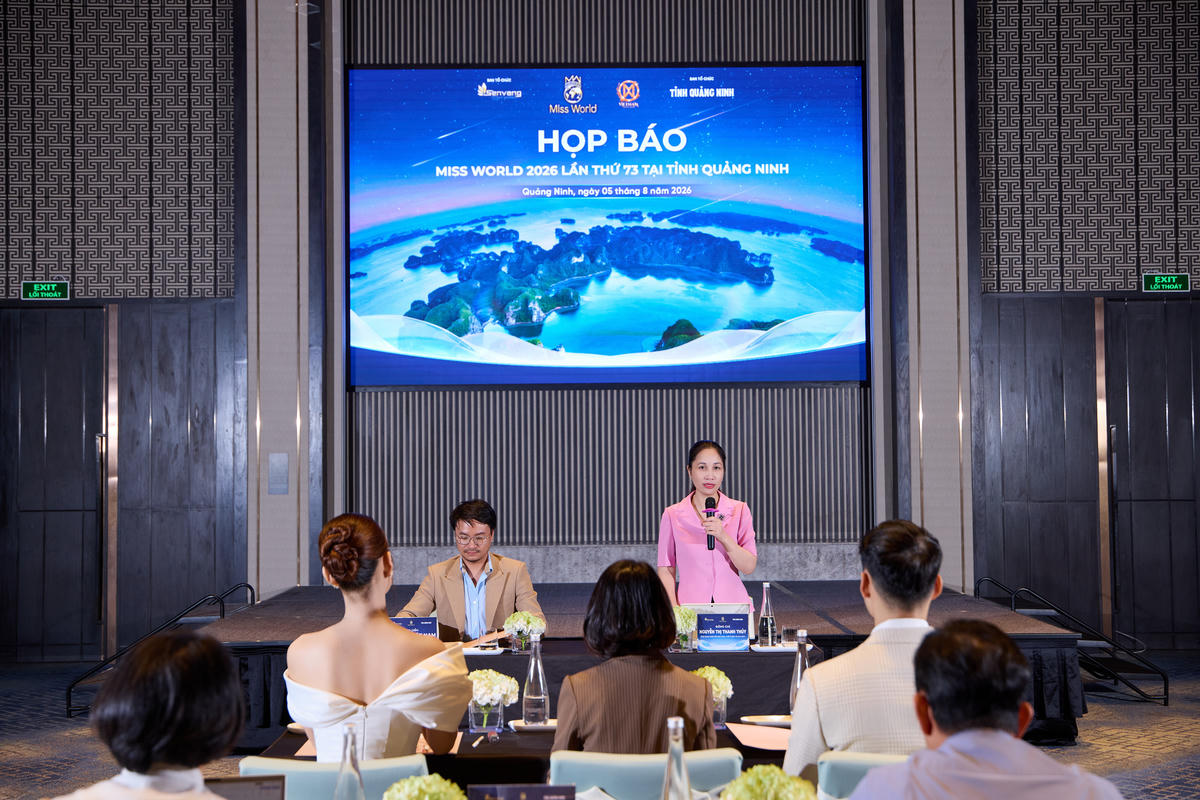 Bà Nguyễn Thị Thanh Thủy, Phó Giám đốc Sở Văn hóa, Thể thao và Du lịch tỉnh Quảng Ninh thông tin về công tác chuẩn bị tổ chức chuỗi hoạt động mở đầu của cuộc thi Miss World 2026 diễn ra tại Quảng Ninh.