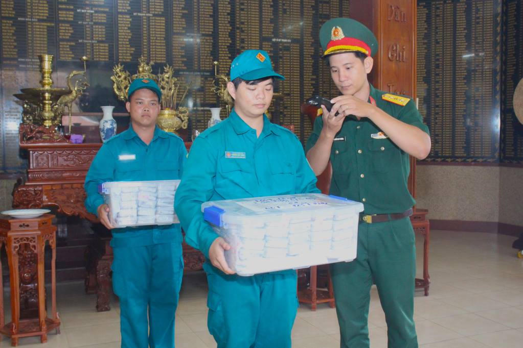 Có 10.387 mẫu sinh phẩm ADN liệt sĩ đã được gửi đi giám định ADN. Ảnh: Q.S.
