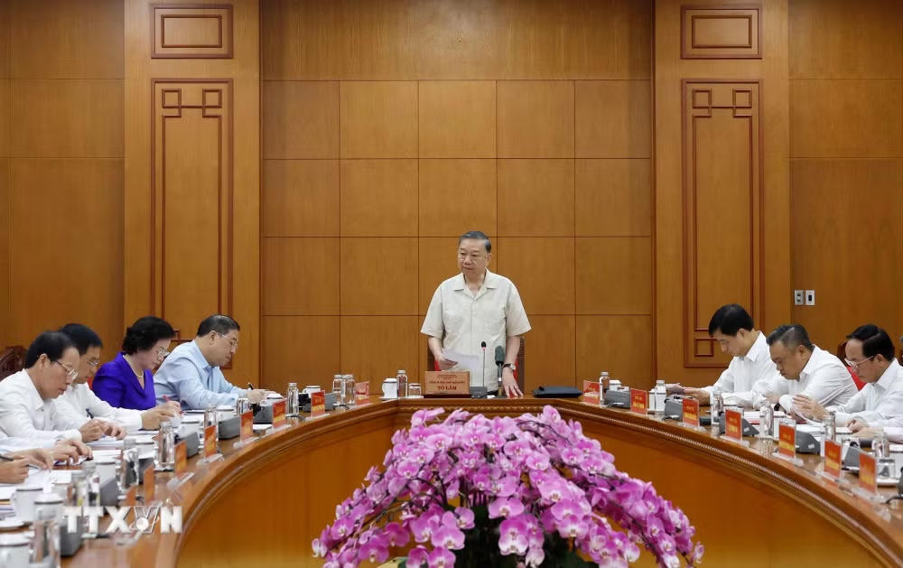 ttxvn-tong-bi-thu-chu-tich-nuoc-to-lam-chu-tri-lam-viec-voi-dang-uy-chinh-phu-2.jpg