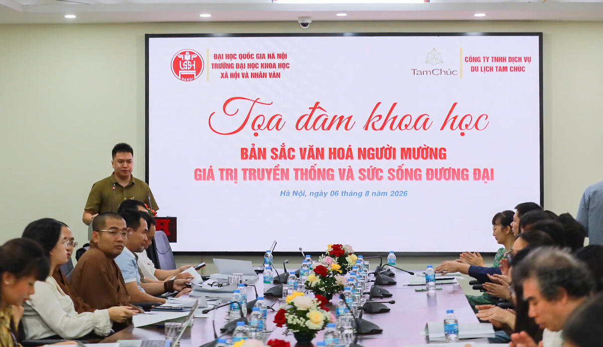 Phát biểu tại toạ đàm, ông Nguyễn Xuân Trung - Tổng Giám đốc Công ty TNHH Dịch vụ Du lịch Tam Chúc cho rằng, bản sắc văn hóa người Mường không chỉ là di sản cần được gìn giữ mà còn là nguồn lực quan trọng cho phát triển bền vững của cộng đồng và địa phương.
