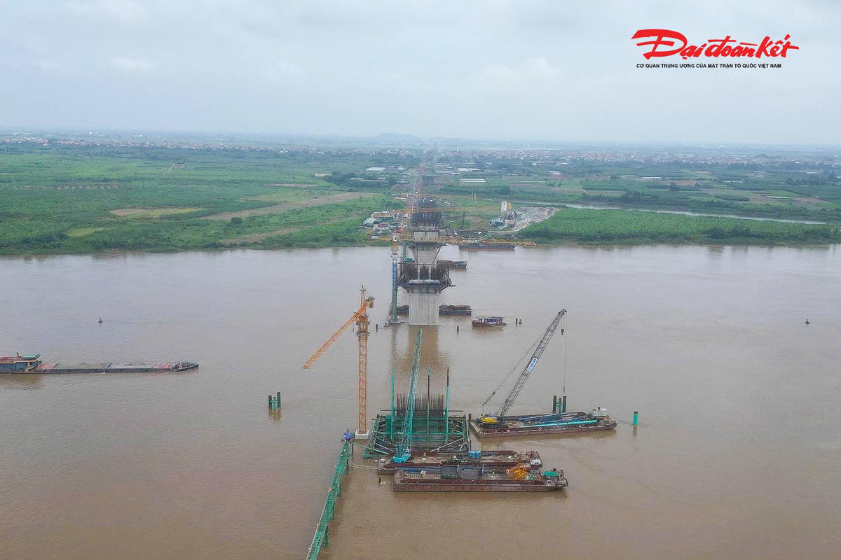 Ban Quản lý dự án đầu tư xây dựng công trình giao thông TP Hà Nội cho biết, Công tác giải phóng mặt bằng đã hoàn thành 100%, với khoảng 2,908 ha tại xã Ô Diên và 4,3 ha tại xã Mê Linh đã được bàn giao cho doanh nghiệp dự án để tổ chức thi công.