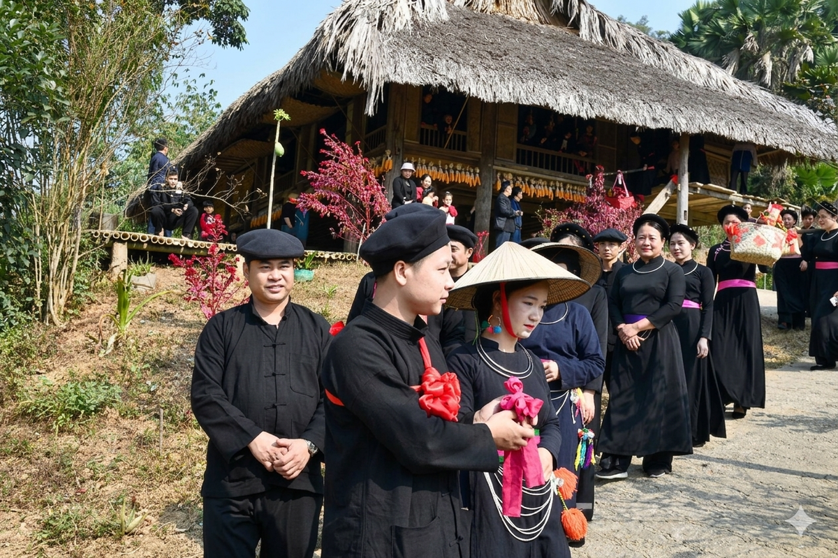 Ngôi nhà sàn truyền thống và sính lễ cưới đặc trưng của đồng bào dân tộc Tày, Tuyên Quang.