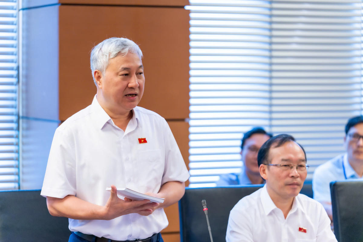Đại biểu Quốc hội đề xuất xây dựng nhà máy điện mặt trời trên dọc tuyến đường Vành đai 5 - Vùng Thủ đô Hà Nội
