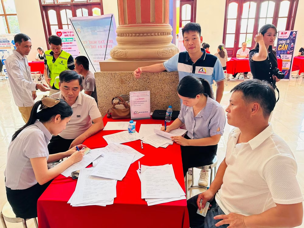 Sàn giao dịch việc làm quốc gia: Kỳ vọng gỡ nút thắt cung - cầu