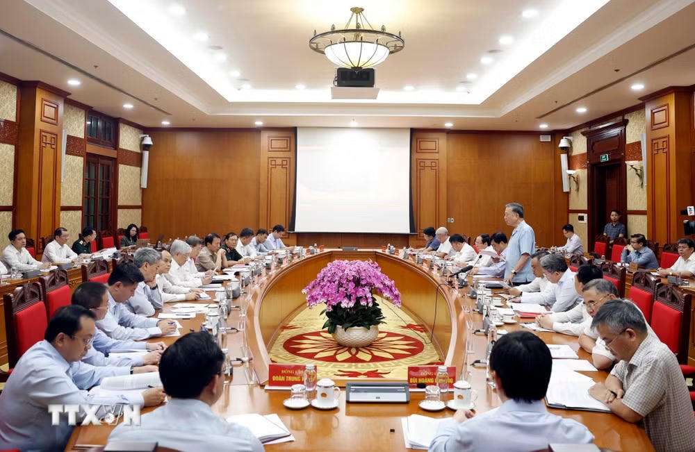ttxvn-tong-bi-thu-chu-tich-nuoc-to-lam-lam-viec-voi-ban-thuong-vu-dang-uy-thanh-tra-chinh-phu-27-8.jpg