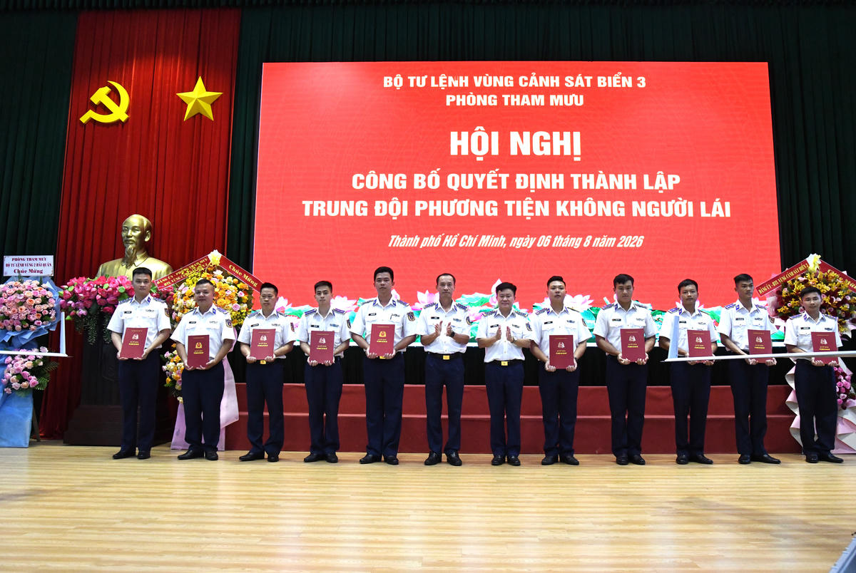 Bộ Tư lệnh Vùng Cảnh sát biển 3 thành lập Trung đội phương tiện không người lái 