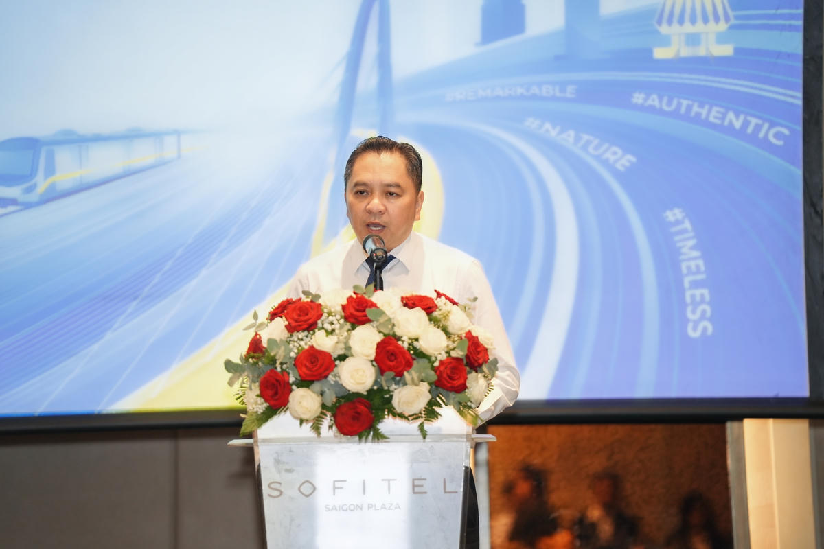 Ông Phạm Huy Bình - Giám đốc Sở Du lịch TPHCM phát biểu tại buổi họp báo. Ảnh: P.M