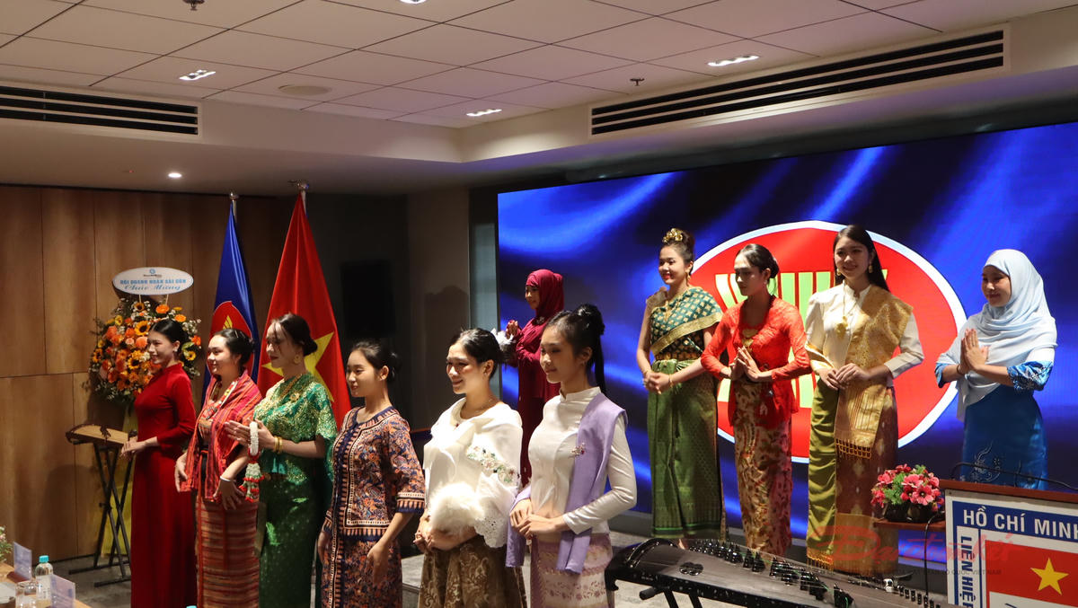 TP Hồ Chí Minh kỷ niệm 59 năm Ngày thành lập ASEAN