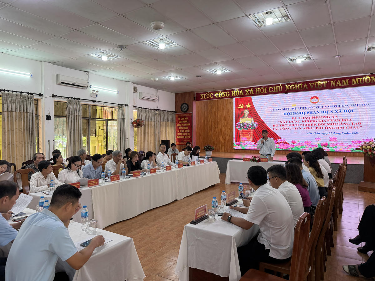 Hội nghị phản biện Xây dựng không gian văn hóa – hỗ trợ khởi nghiệp, đổi mới sáng tạo tại Công viên APEC TP Đà Nẵng. Ảnh: Nguyễn Tú.