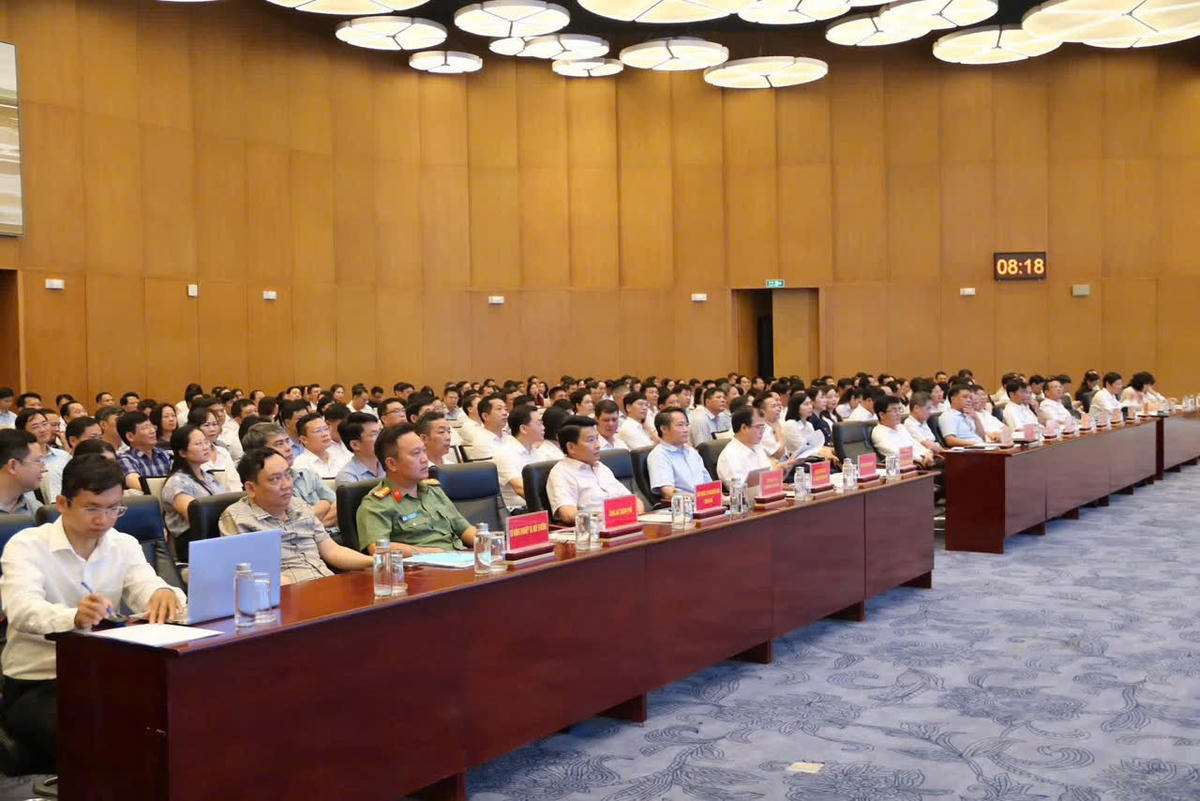 Quang cảnh hội nghị.