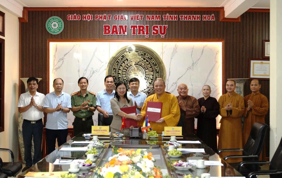 Công tác phối hợp giữa hai bên phải bảo đảm thiết thực, hiệu quả, đúng quy định pháp luật, phù hợp với Điều lệ MTTQ Việt Nam, Hiến chương GHPG Việt Nam và tình hình thực tế của địa phương. Ảnh: Nguyễn Chung.