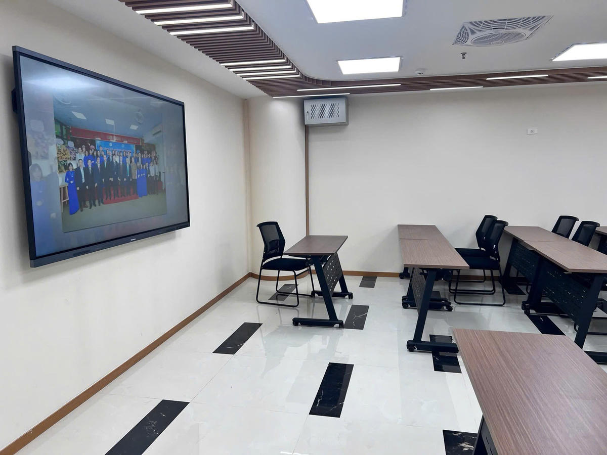 Phòng học hiện đại tại FBU.