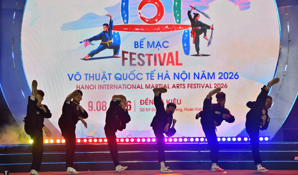 Những màn đồng diễn võ thuật thể hiện tinh thần đoàn kết, giao lưu và hữu nghị giữa các đoàn tham dự.