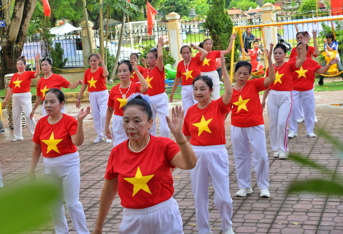 Thiết chế văn hóa trở thành điểm hẹn sinh hoạt cộng đồng. Ảnh: P. Sỹ.