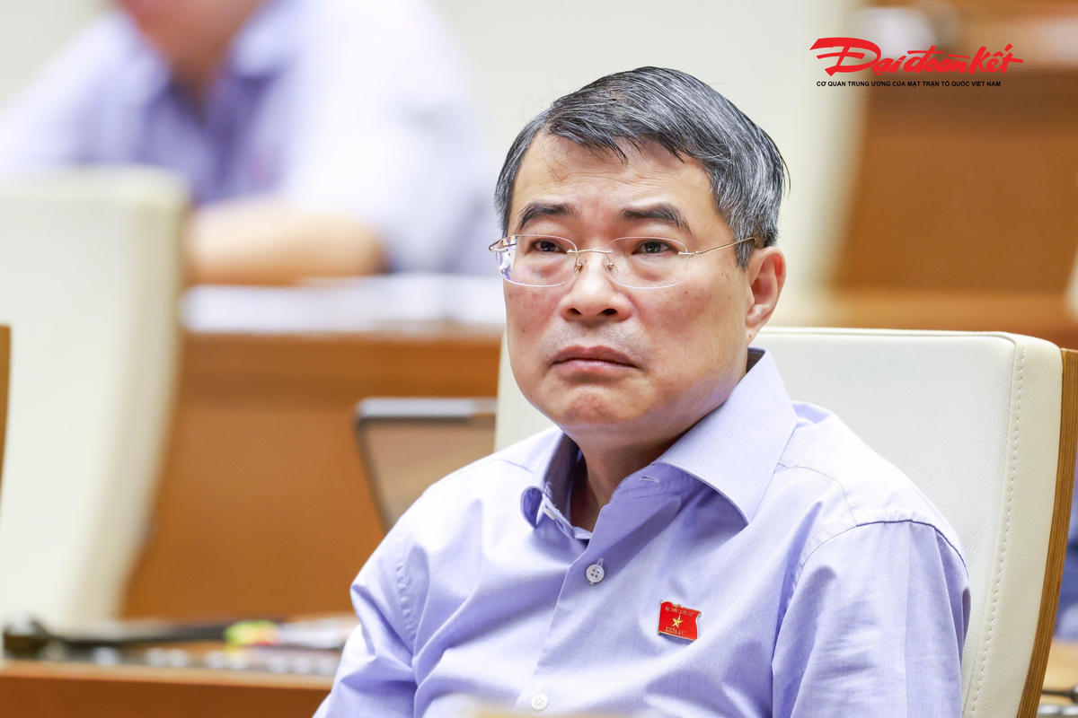 Thủ tướng Chính phủ Lê Minh Hưng tham dự phiên thảo luận (Ảnh: Quang Vinh)