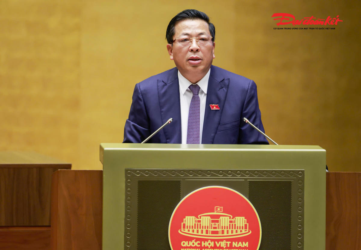 Bộ trưởng Trần Hồng Minh: Thu hẹp các trường hợp phải có chứng chỉ hành nghề