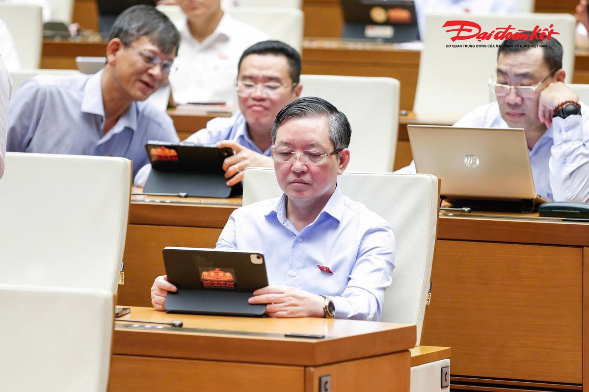 Phó Chủ tịch UBTƯ MTTQ Việt Nam, Chủ tịch Hội Nông dân Việt Nam Lương Quốc Đoàn tham dự phiên thảo luận. (Ảnh: Quang Vinh)
