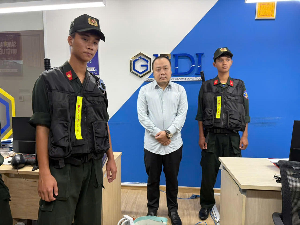 Nguyễn Quang Hoàng tại thời điểm bị bắt. Ảnh: Nguyễn Tú.