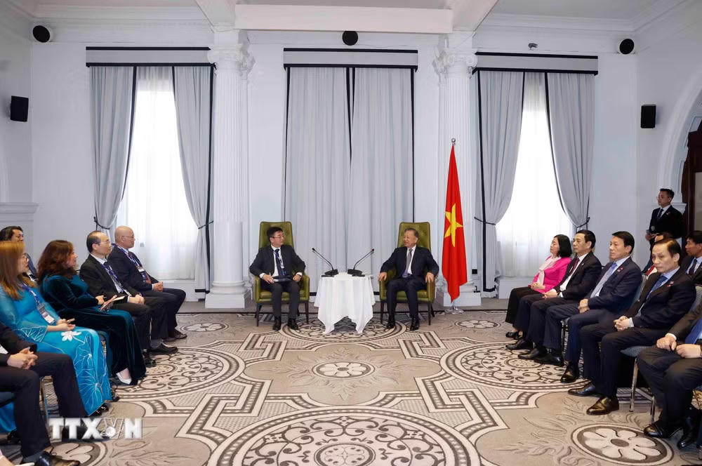ttxvn-tong-bi-thu-chu-tich-nuoc-tiep-mot-so-tri-thuc-nha-khoa-hoc-tieu-bieu-nguoi-viet-tai-australia-8945057.jpg