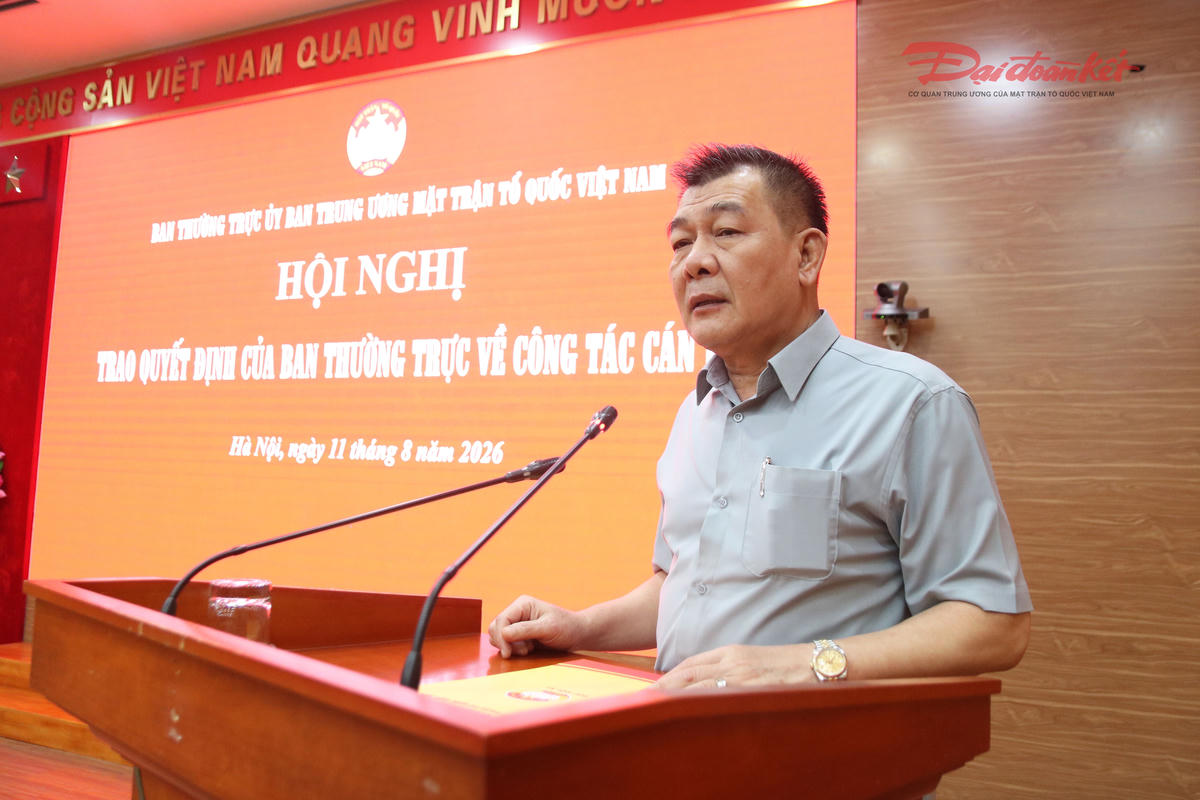 Phó Chủ tịch Nguyễn Đức Phong phát biểu tại Hội nghị.