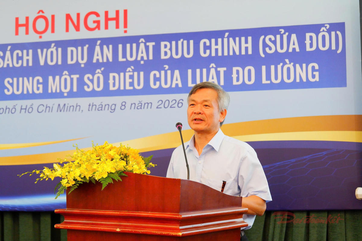 Ông Trần Quý Giàu, Trưởng ban Đo lường thuộc Ủy ban Tiêu chuẩn Đo lường Chất lượng Quốc gia (Bộ KHCN) chia sẻ nội dung về dự án Luật Đo lường. Ảnh: T.Luân.