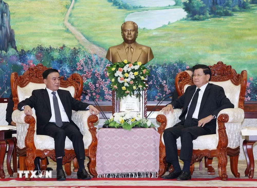ttxvn-thuong-truc-ban-bi-thu-tran-cam-tu-hoi-kien-tong-bi-thu-chu-tich-nuoc-lao-5.jpg