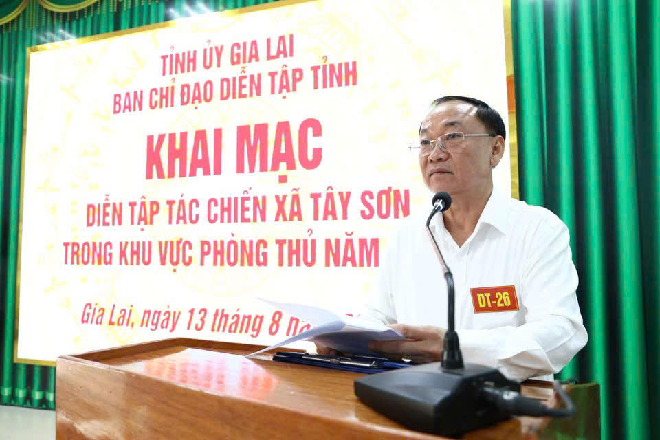 Ông Thái Đại Ngọc, Ủy viên Ban Chấp hành Trung ương Đảng, Bí thư Tỉnh ủy, Trưởng ban Chỉ đạo diễn tập tỉnh. Ảnh: ĐS.