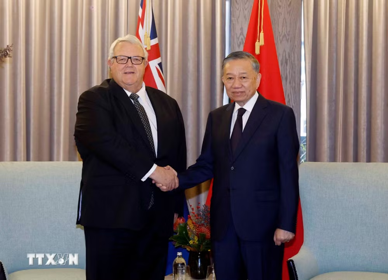 Tổng Bí thư, Chủ tịch nước Tô Lâm hội kiến Chủ tịch Quốc hội New Zealand Gerry Brownlee - Ảnh: TTXVN
